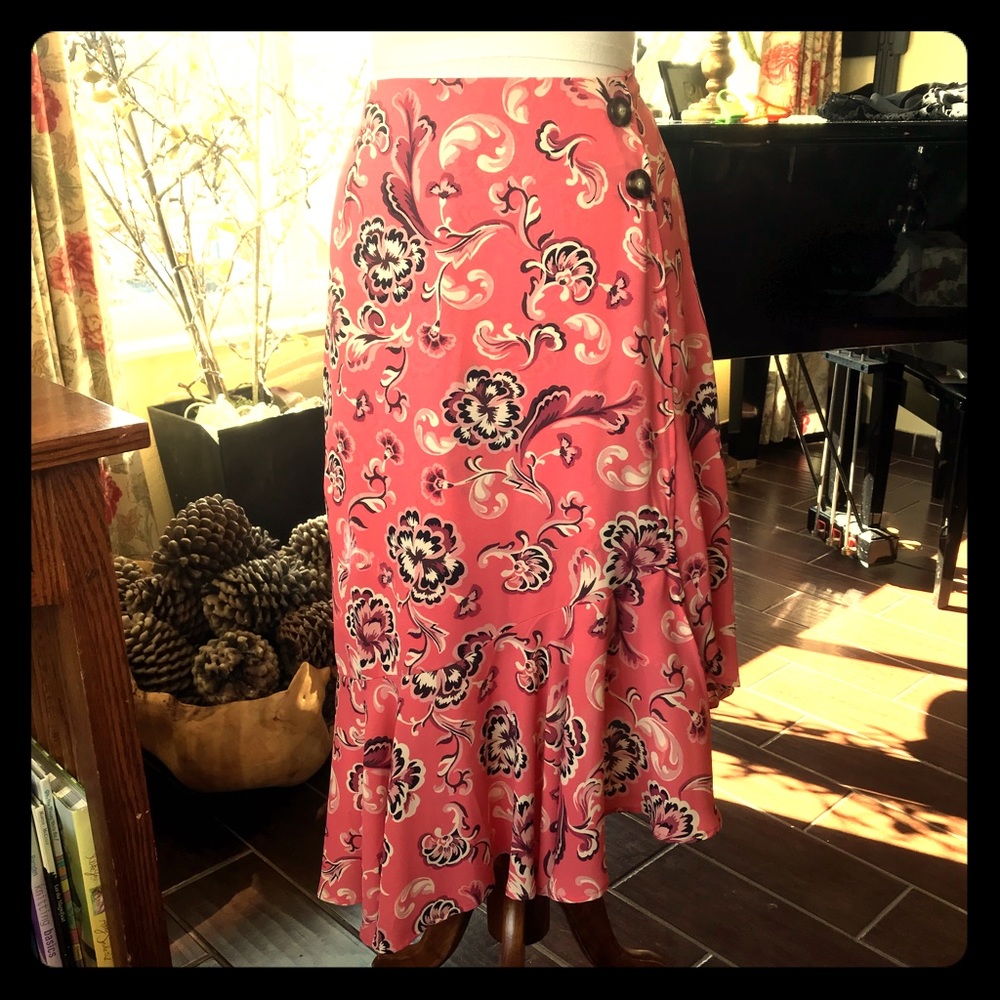 Sz 12 Ladies asymmetrical flounce skirt